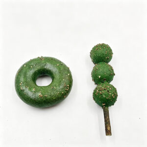 Natural Silvervine Cat Chew Doughnut with Gall Fruit, Catnip, Cranberry & Blueberry